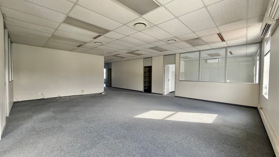 To Let Commercial Property for Rent in Somerset West Western Cape